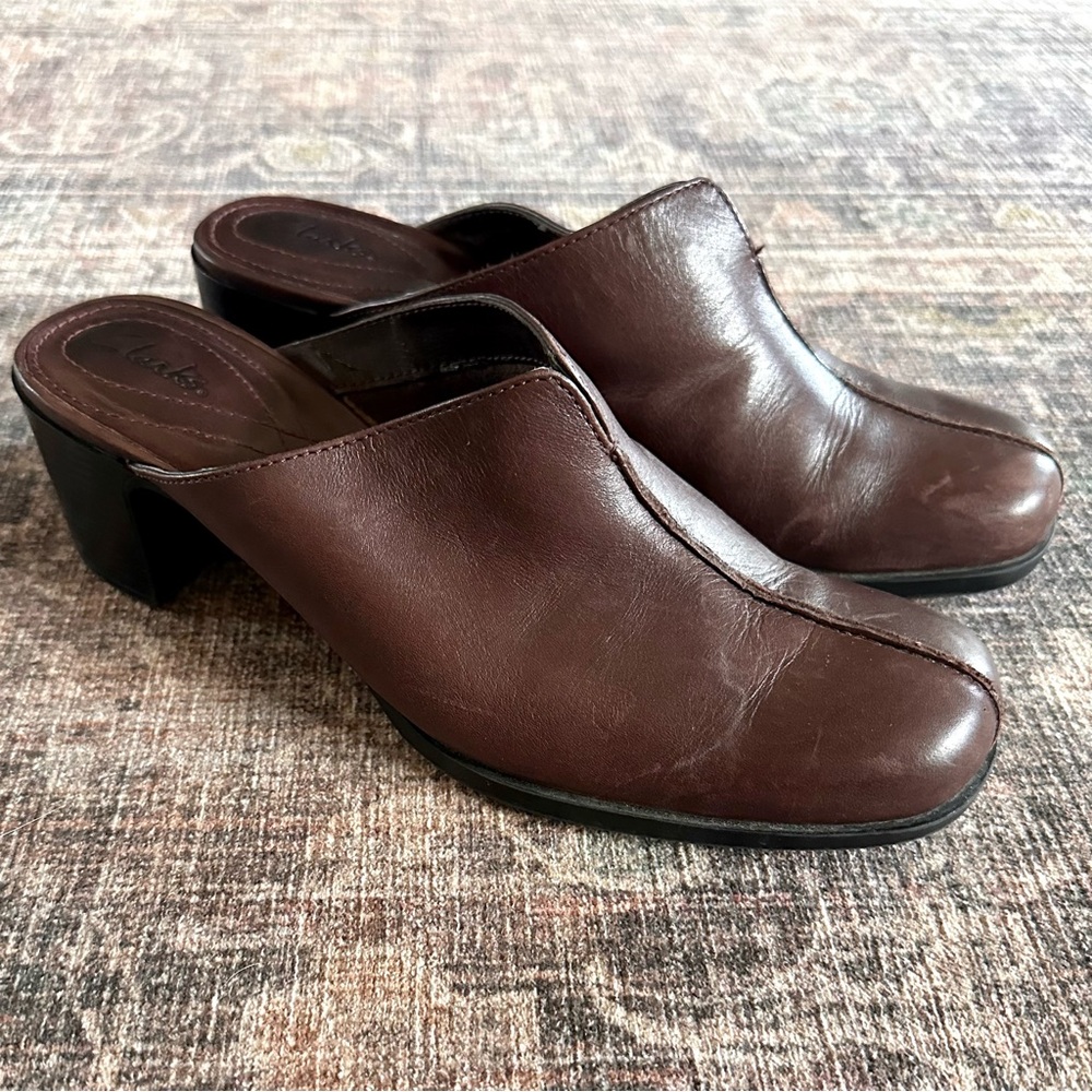 Clarks Brown Leather Mules | Women’s 8 | Clogs